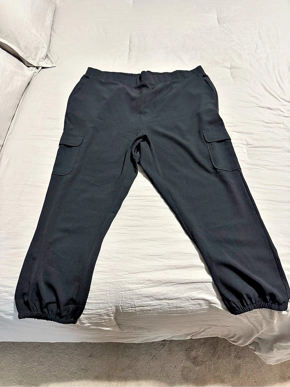 Torrid Pull-On Jogger Cargo High Rise Pant Studio Crepe Black Size 3